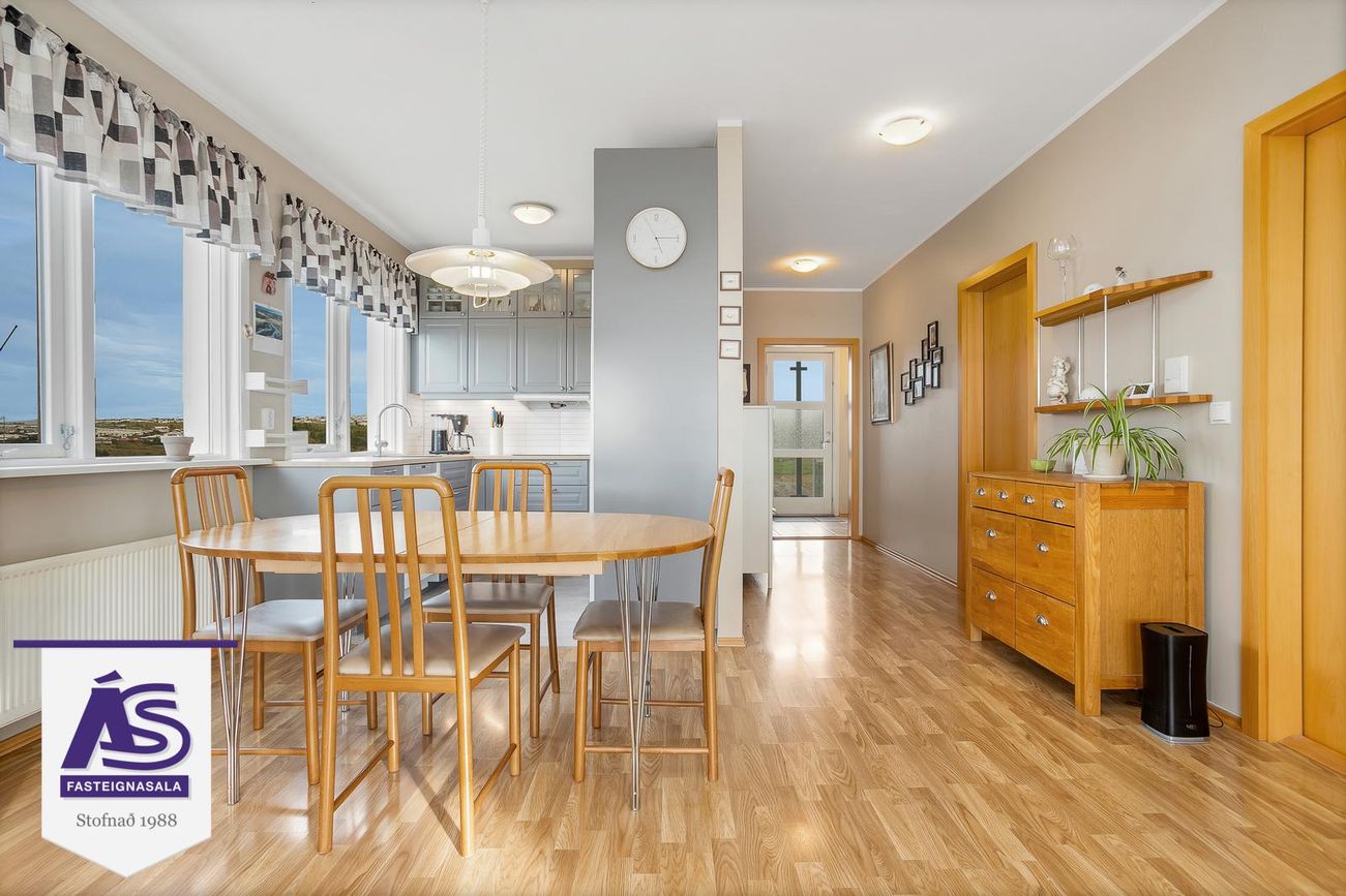 Burknavellir 17A, 221 Hafnarfjörður