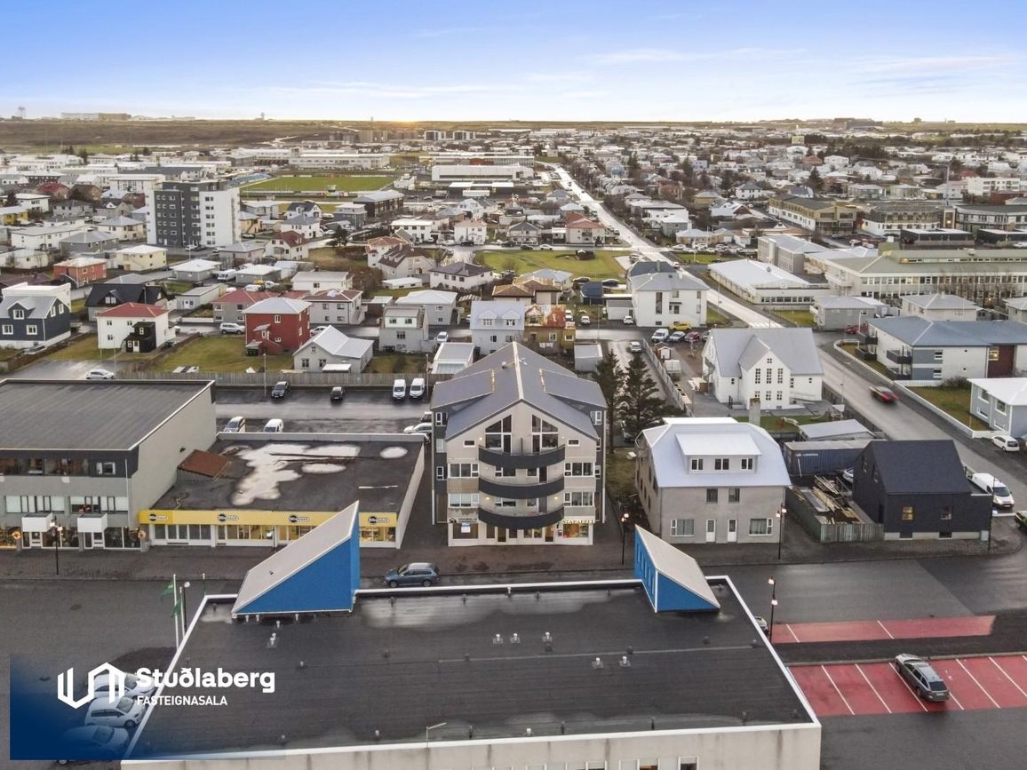 Hafnargata 50, 230 Reykjanesbær
