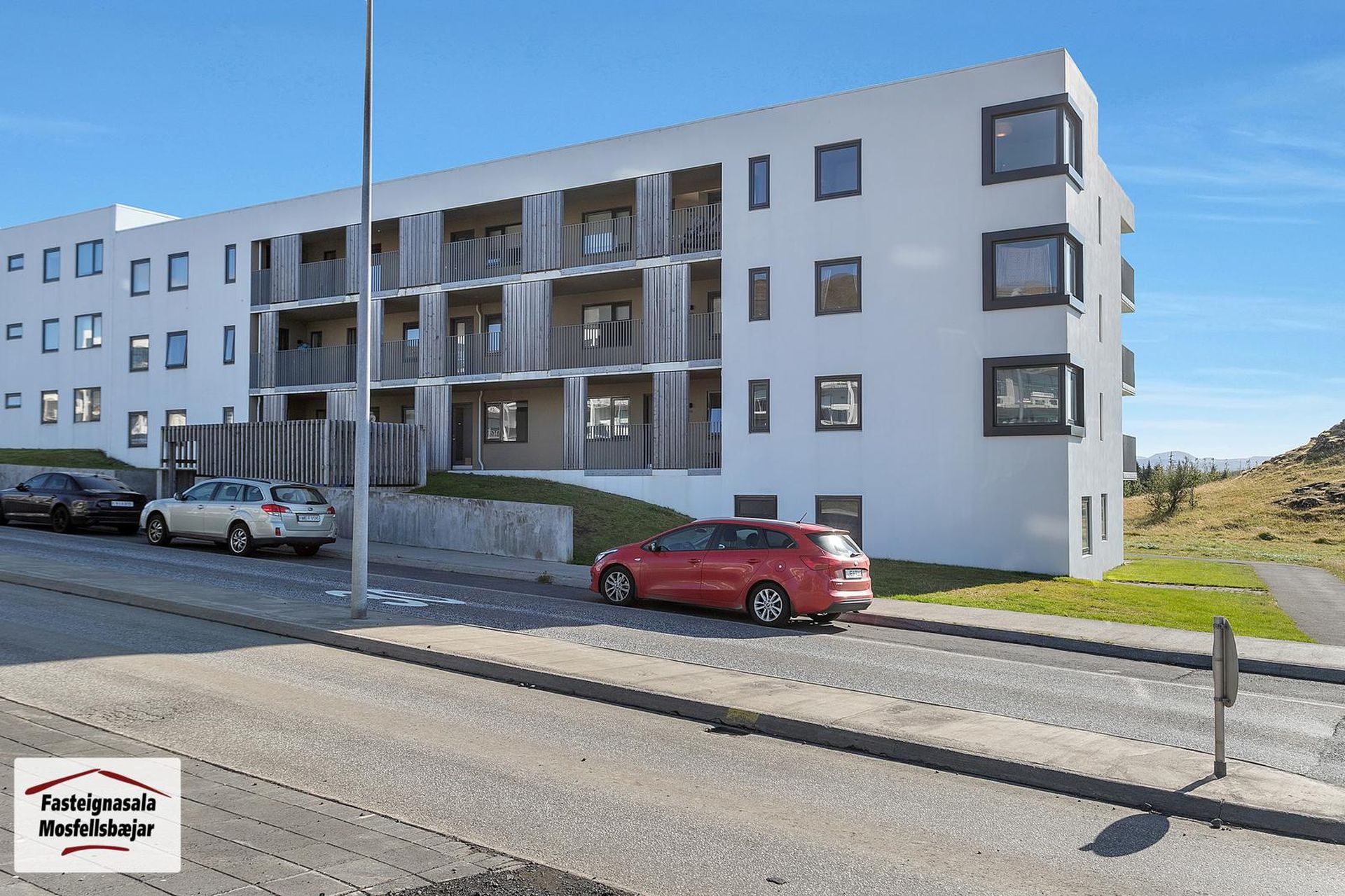 Vefarastræti 34, 270 Mosfellsbær