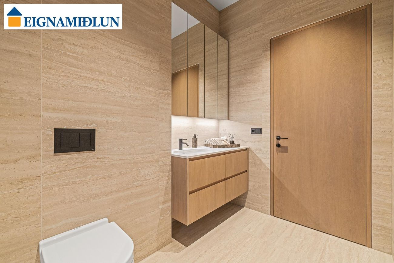 Vetrarbraut 2B, 210 Garðabær