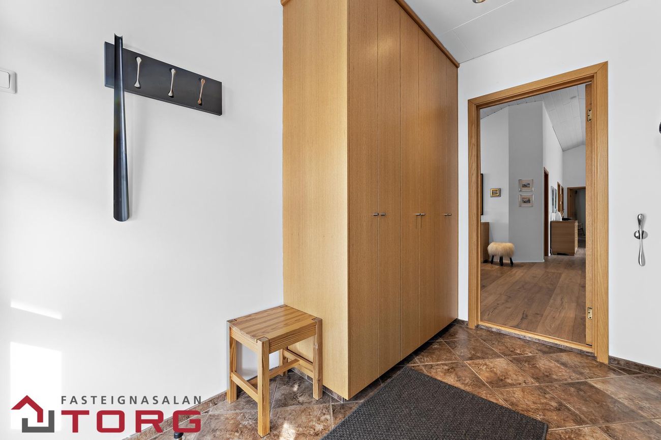 Týsvellir 1 - 0101, 230 Reykjanesbær