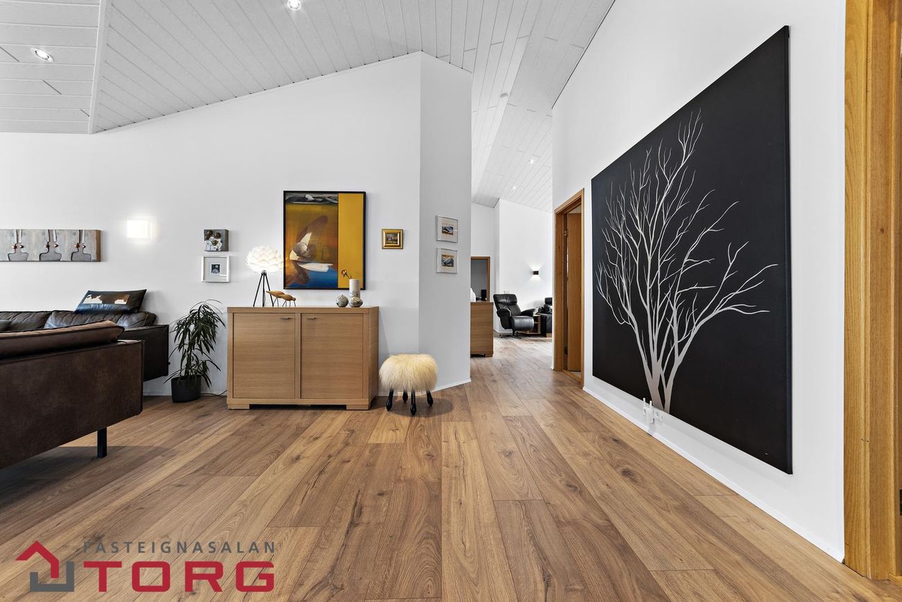 Týsvellir 1 - 0101, 230 Reykjanesbær