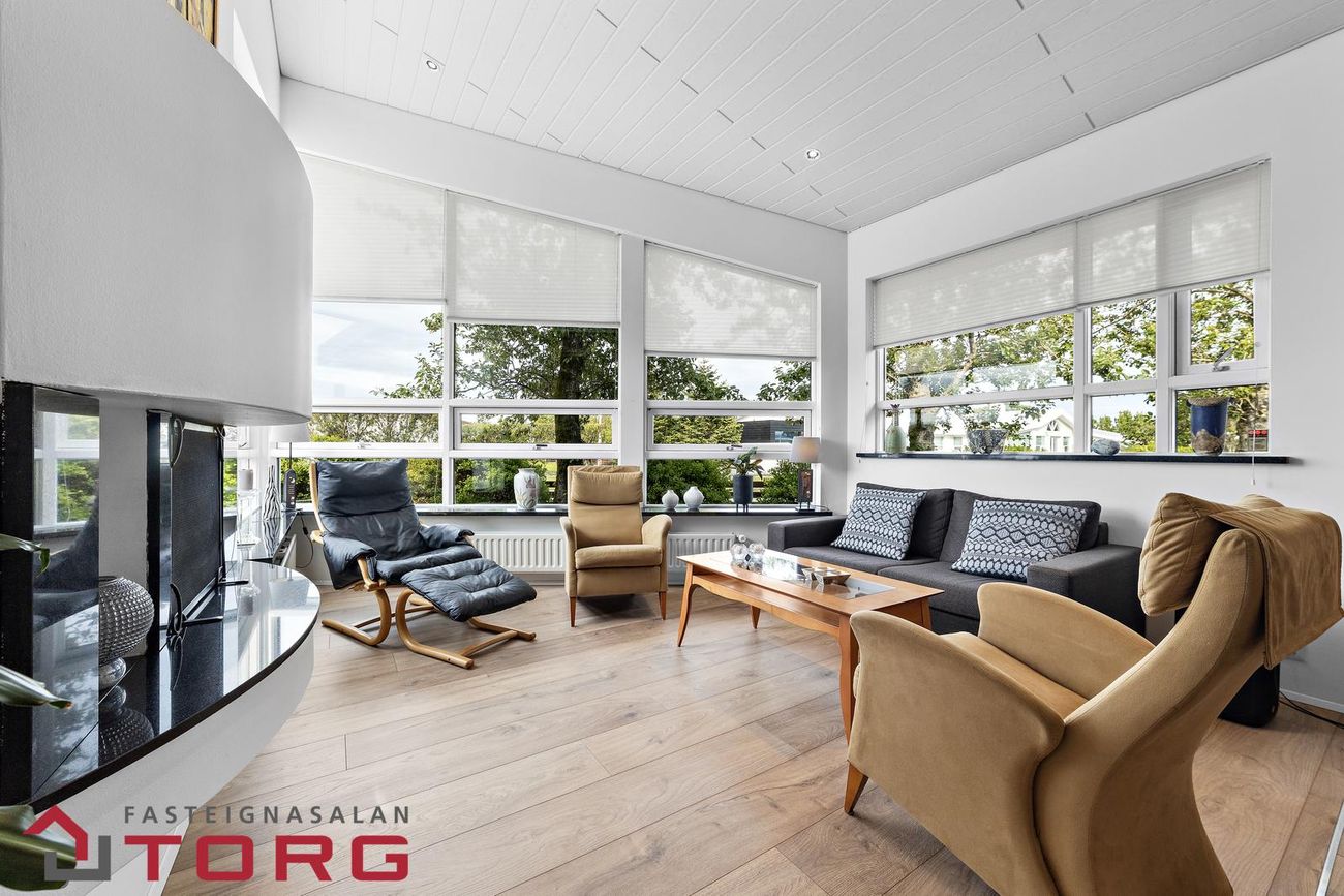 Týsvellir 1 - 0101, 230 Reykjanesbær