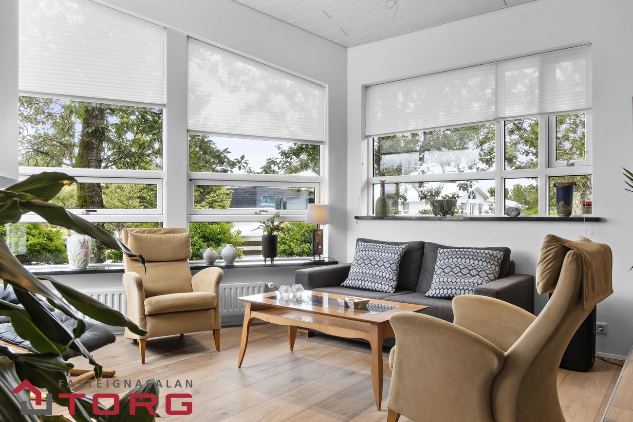 Týsvellir 1 - 0101, 230 Reykjanesbær