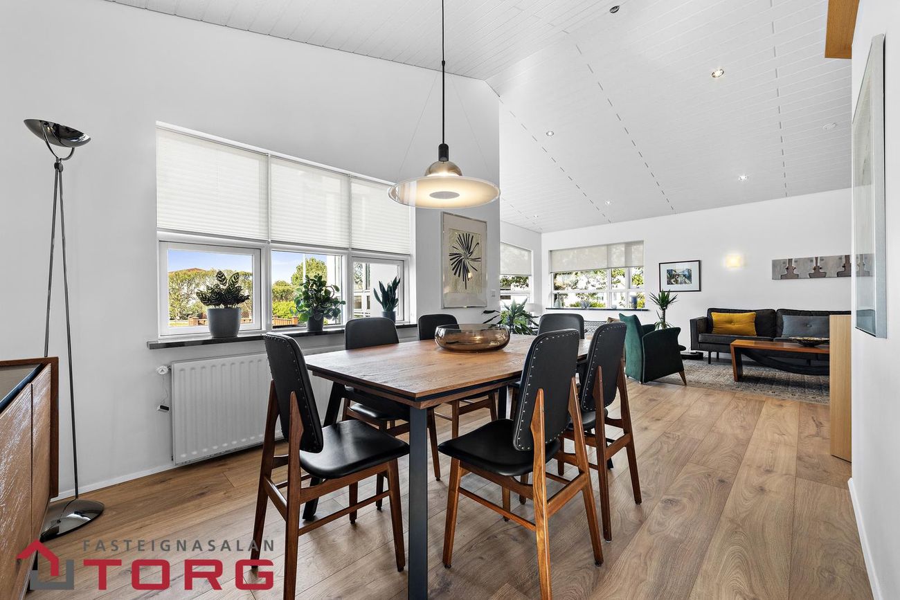 Týsvellir 1 - 0101, 230 Reykjanesbær