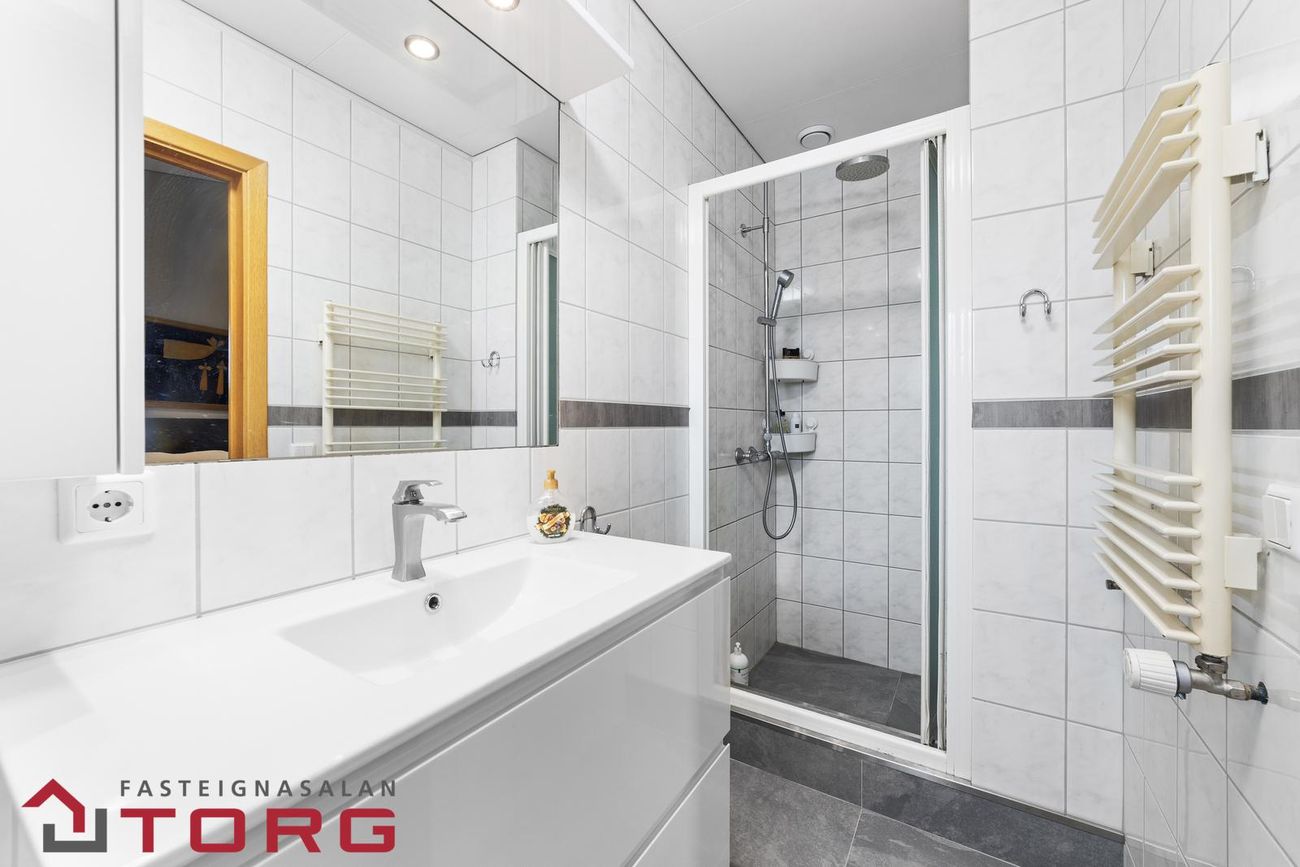 Týsvellir 1 - 0101, 230 Reykjanesbær