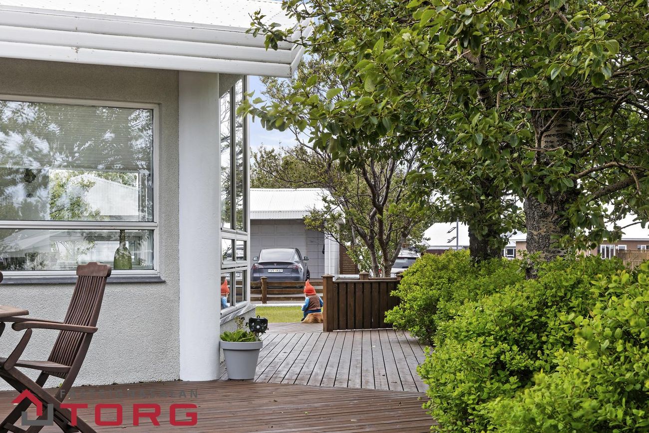 Týsvellir 1 - 0101, 230 Reykjanesbær