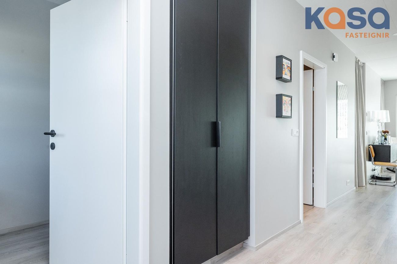 Kjarnagata 65, 600 Akureyri