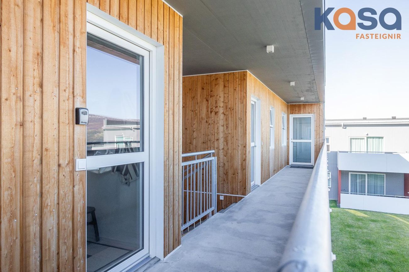 Kjarnagata 65, 600 Akureyri