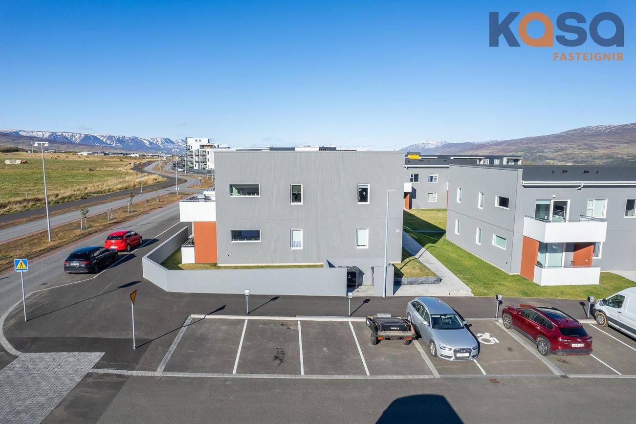 Kjarnagata 65, 600 Akureyri