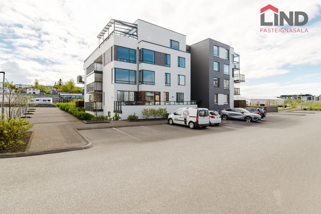 Naustavör 7 - 0305, 200 Kópavogur