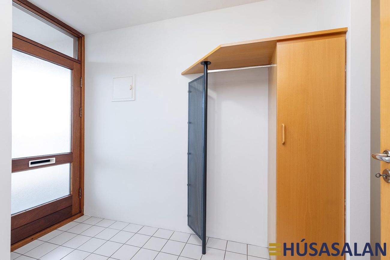 Dvergaborgir 3, 112 Reykjavík