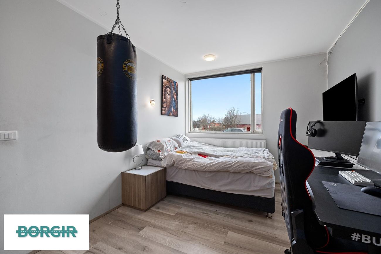 Hringbraut 74 - 0101, 230 Reykjanesbær