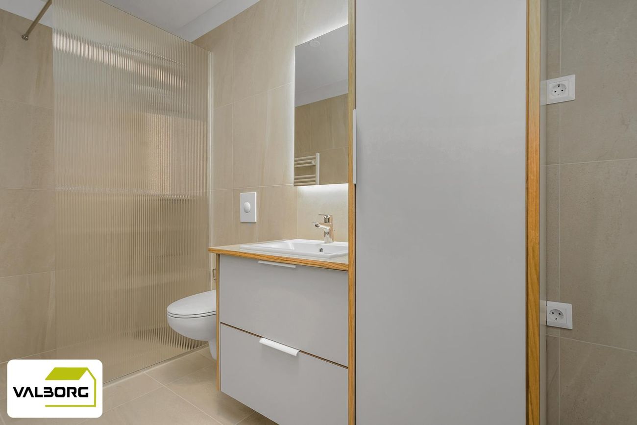 Skipalón 3 - 0102, 220 Hafnarfjörður