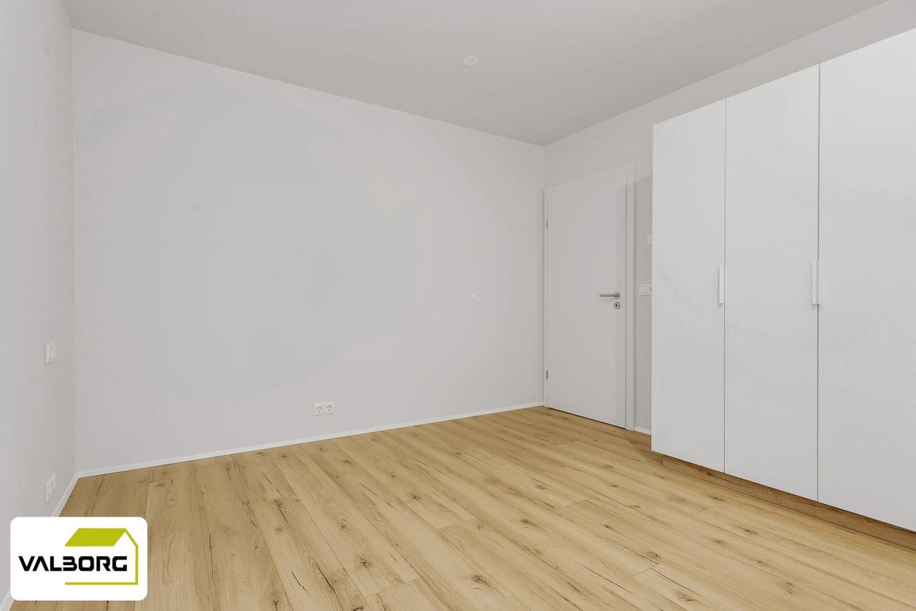 Skipalón 3 - 0102, 220 Hafnarfjörður