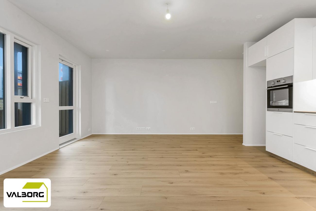 Skipalón 3 - 0102, 220 Hafnarfjörður