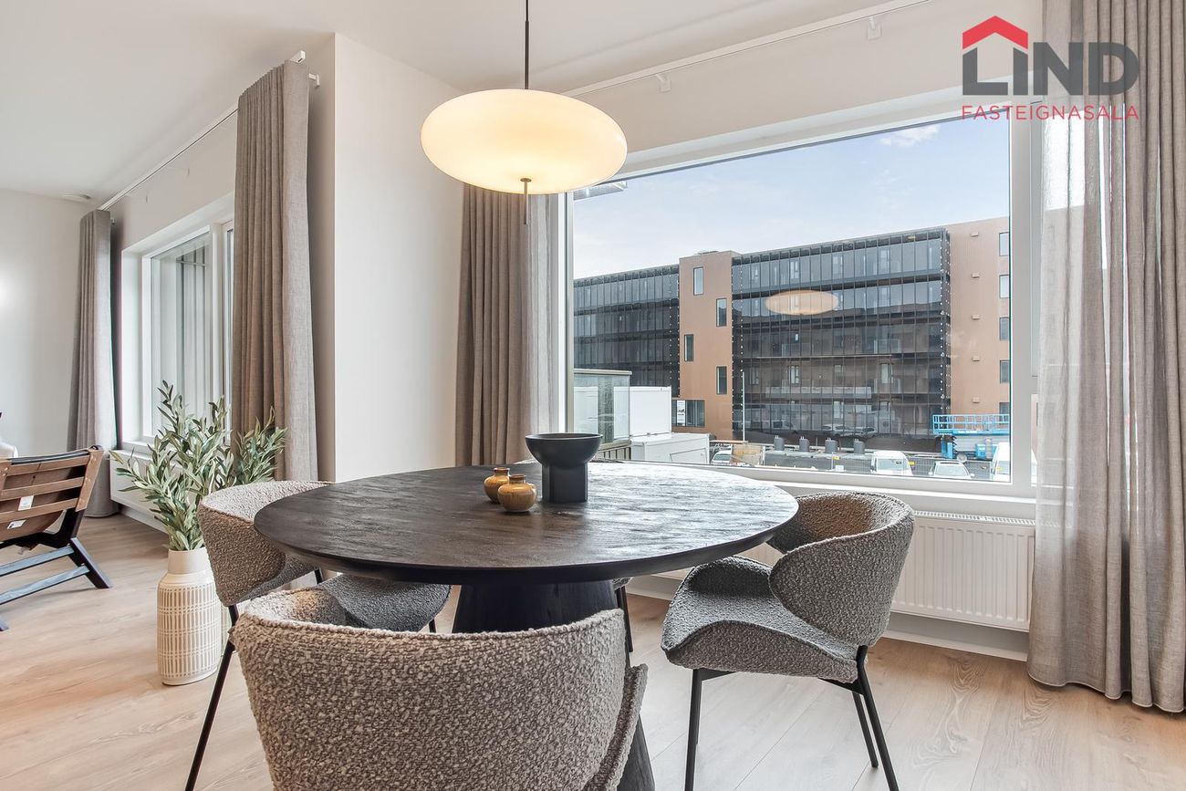 Áshamar 50 - 0307, 221 Hafnarfjörður