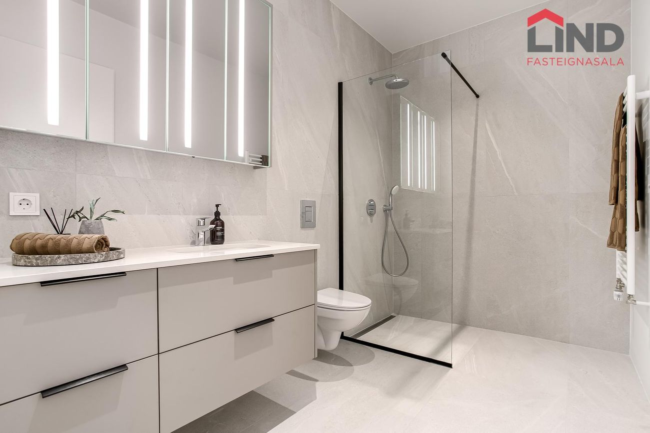 Áshamar 50 - 0307, 221 Hafnarfjörður