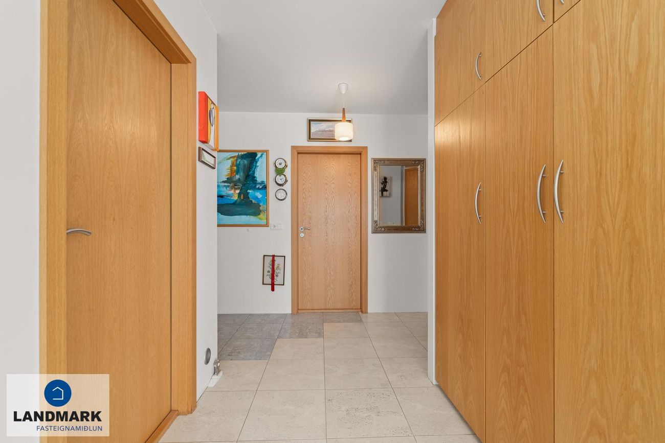 Nýbýlavegur 72 - 0301, 200 Kópavogur