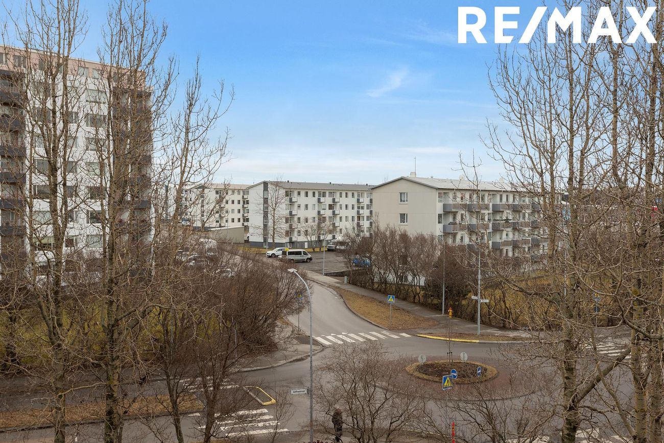 Álfheimar 68, 104 Reykjavík
