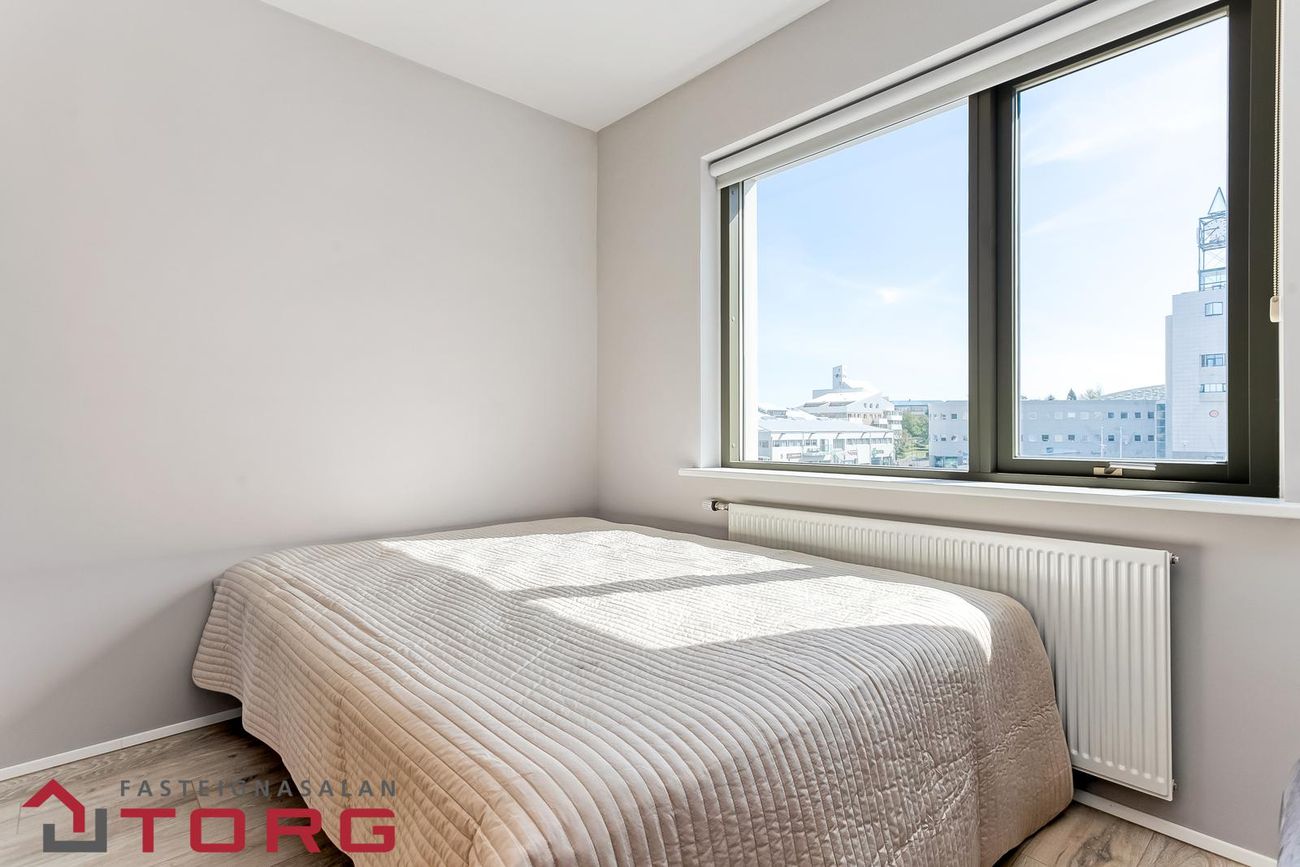 Garðatorg 4b, 210 Garðabær