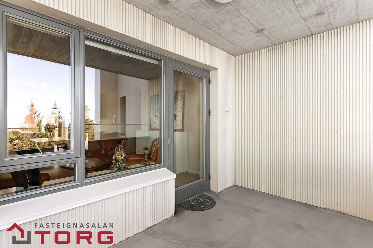 Garðatorg 4b, 210 Garðabær