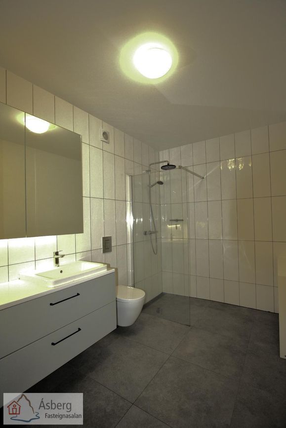 Dalsbraut 28 - 0105, 260 Reykjanesbær