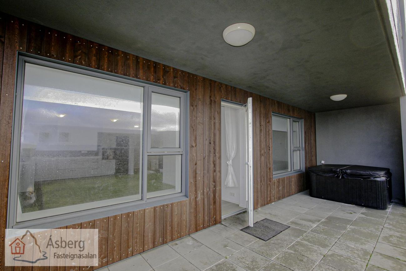 Dalsbraut 28 - 0105, 260 Reykjanesbær