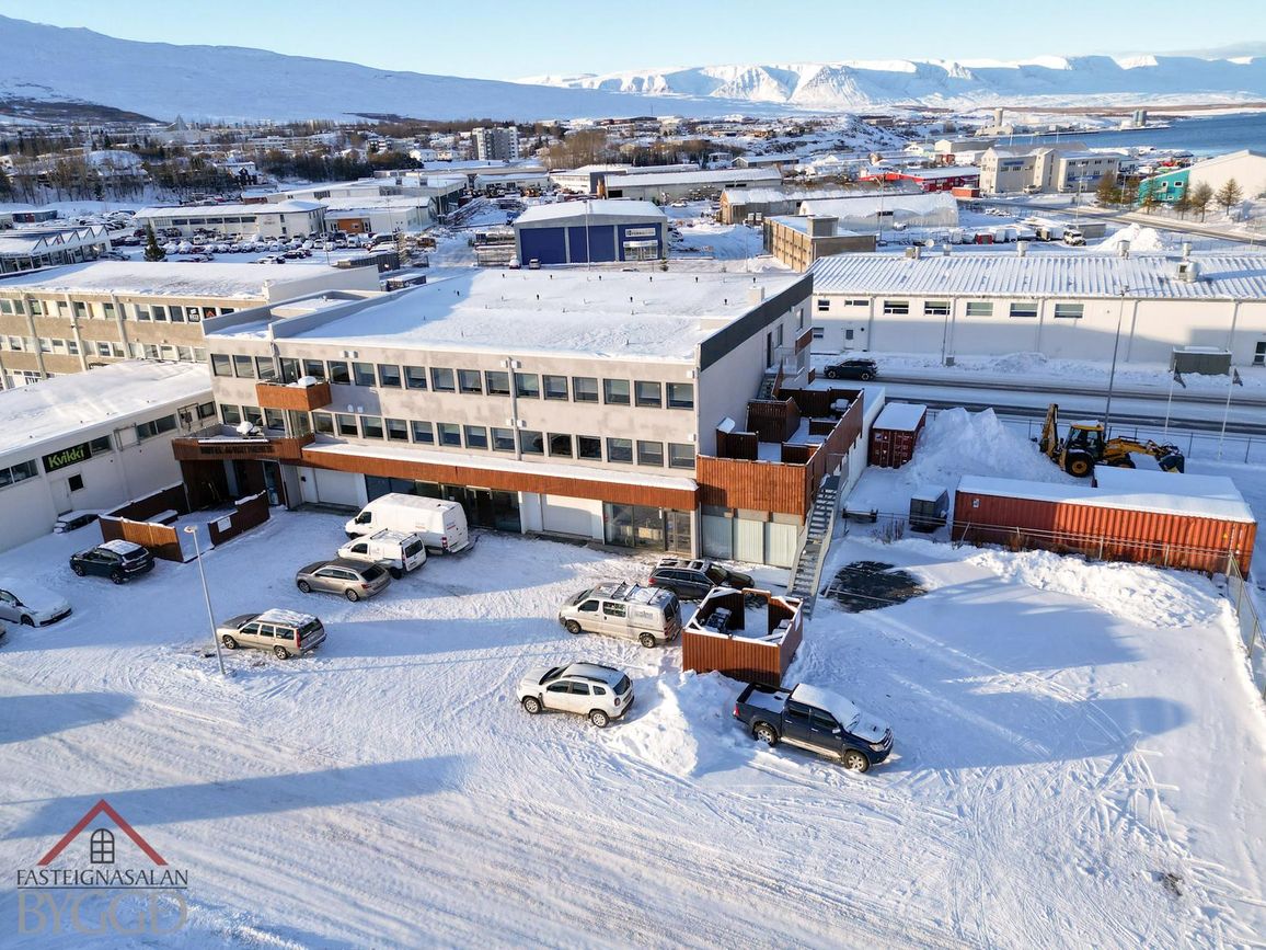 Tryggvabraut 24, 600 Akureyri