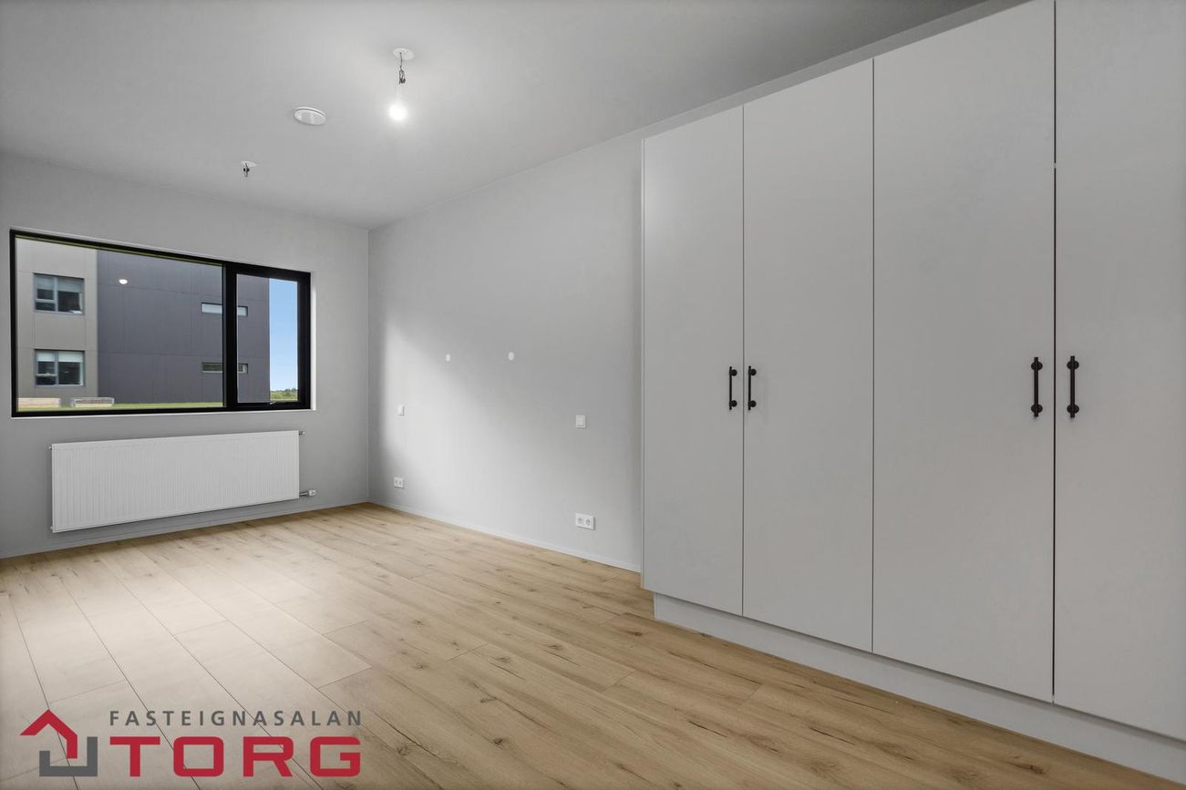 Lautargata 5, 210 Garðabær