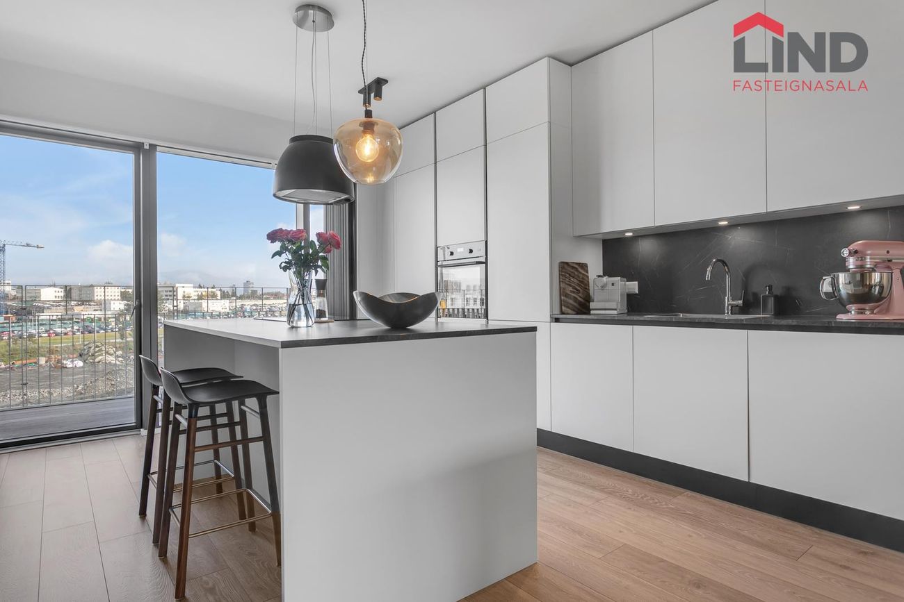 Valshlíð 4, 102 Reykjavík