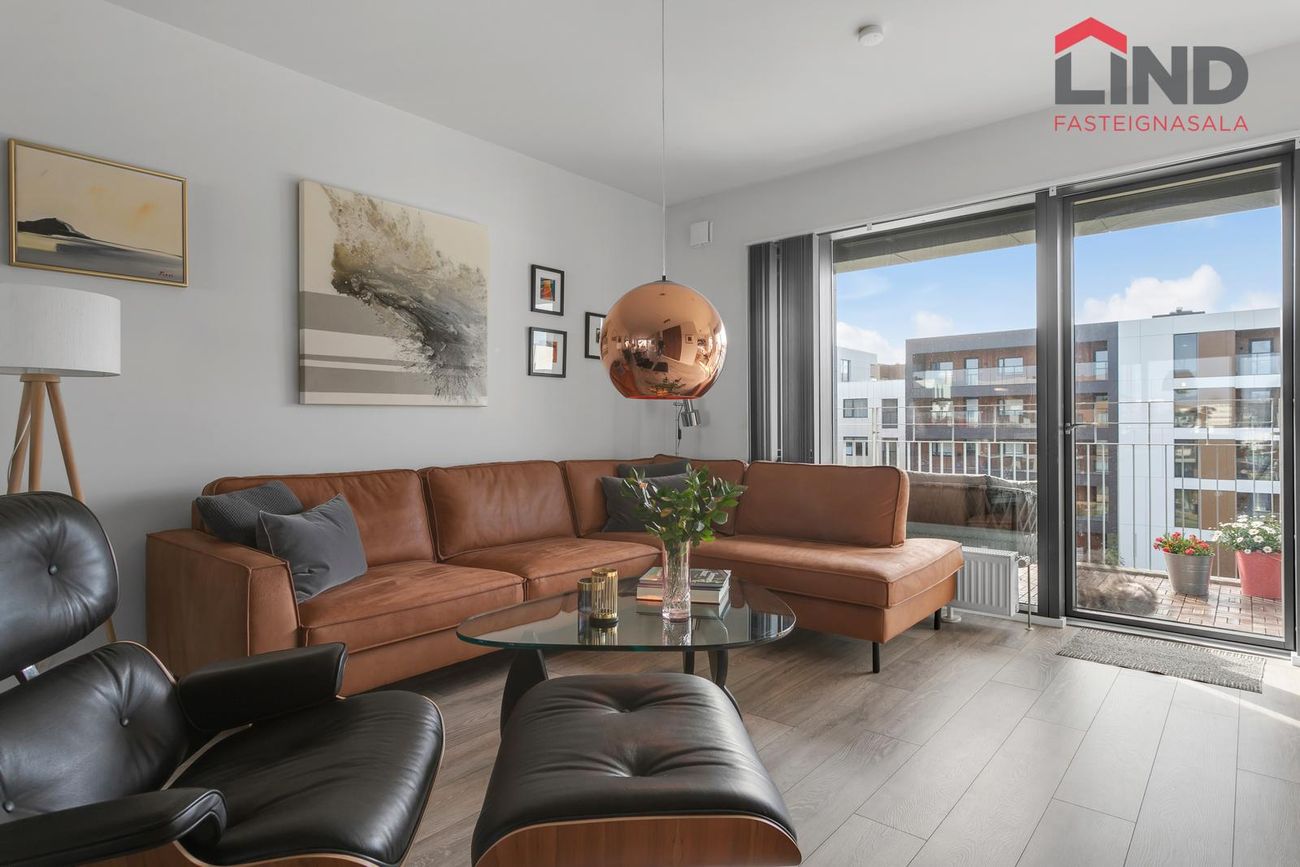 Valshlíð 4, 102 Reykjavík