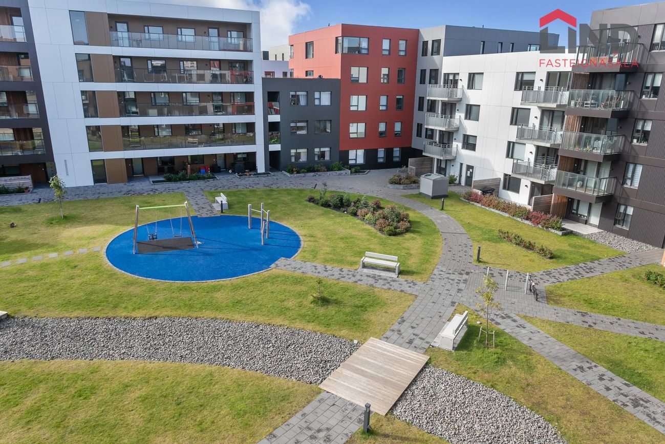 Valshlíð 4, 102 Reykjavík