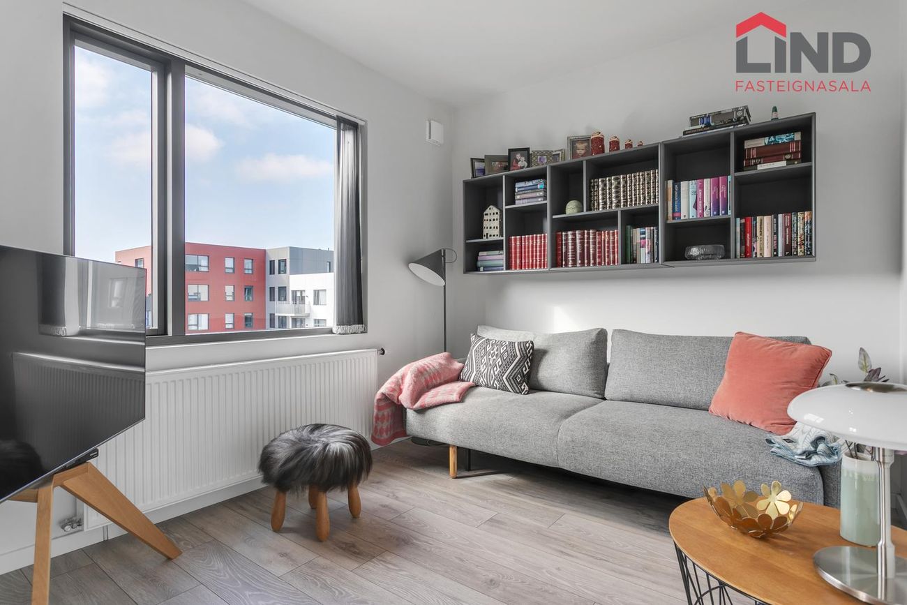 Valshlíð 4, 102 Reykjavík
