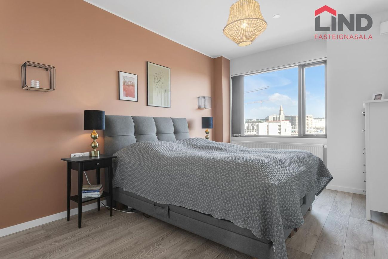 Valshlíð 4, 102 Reykjavík