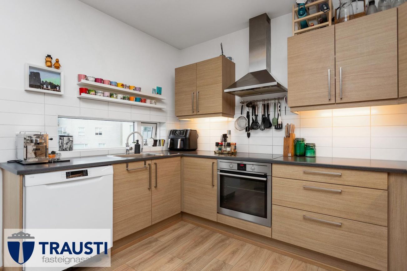 Friggjarbrunnur 53 - 0202, 113 Reykjavík