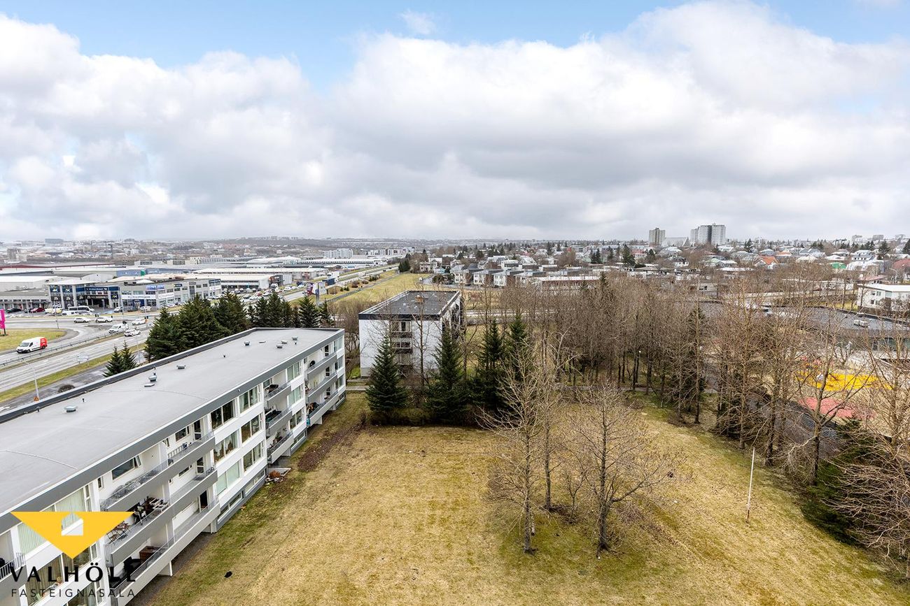 Kleppsvegur 132, 104 Reykjavík