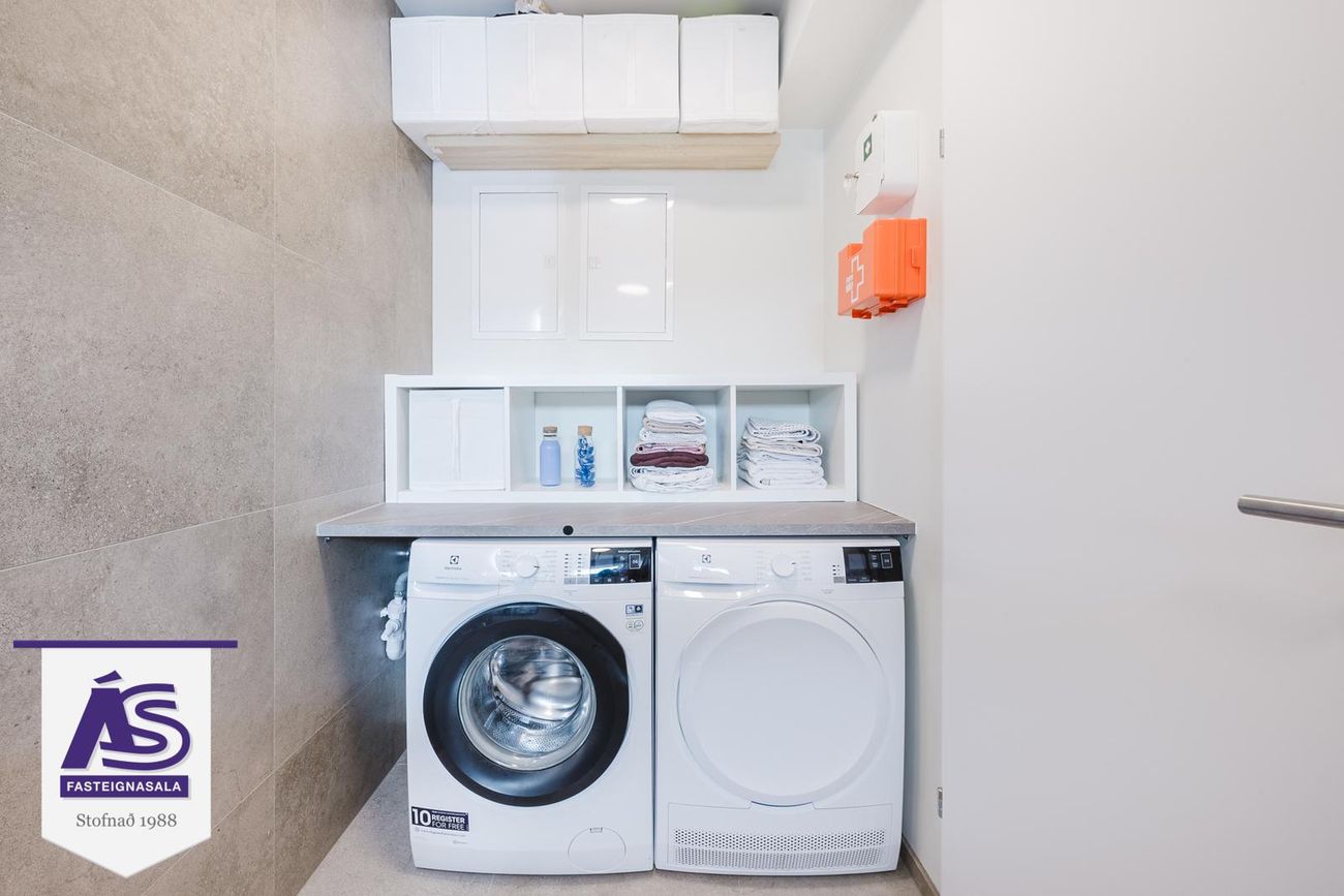 Áshamar 52 - 0110, 221 Hafnarfjörður