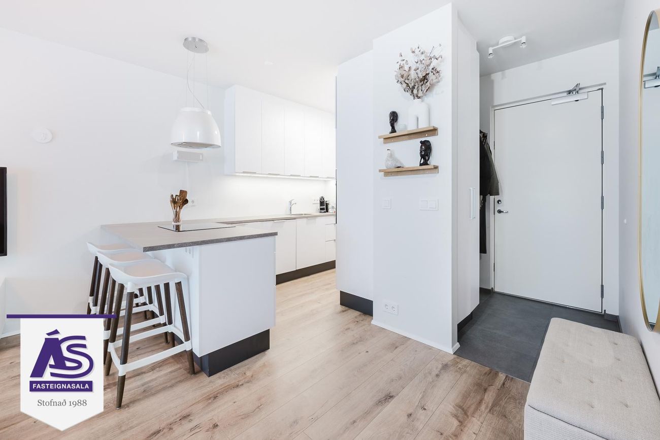 Áshamar 52 - 0110, 221 Hafnarfjörður