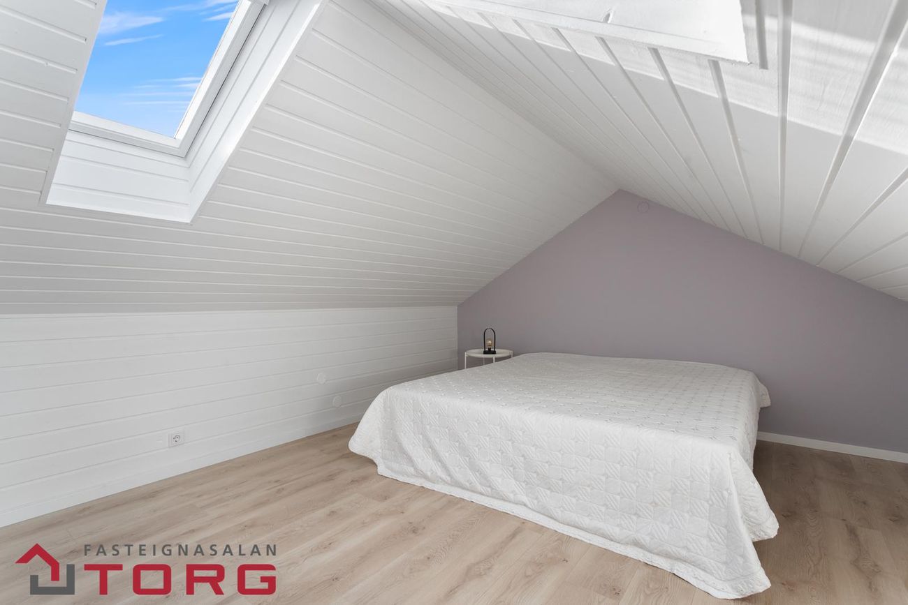 Hringbraut 119, 101 Reykjavík