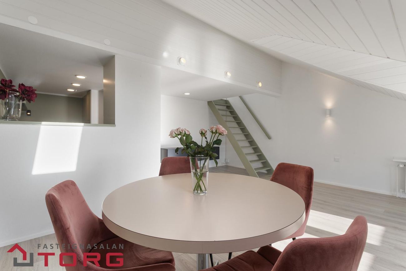 Hringbraut 119, 101 Reykjavík