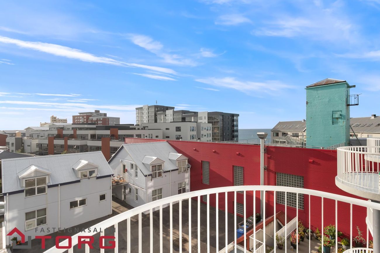 Hringbraut 119, 101 Reykjavík
