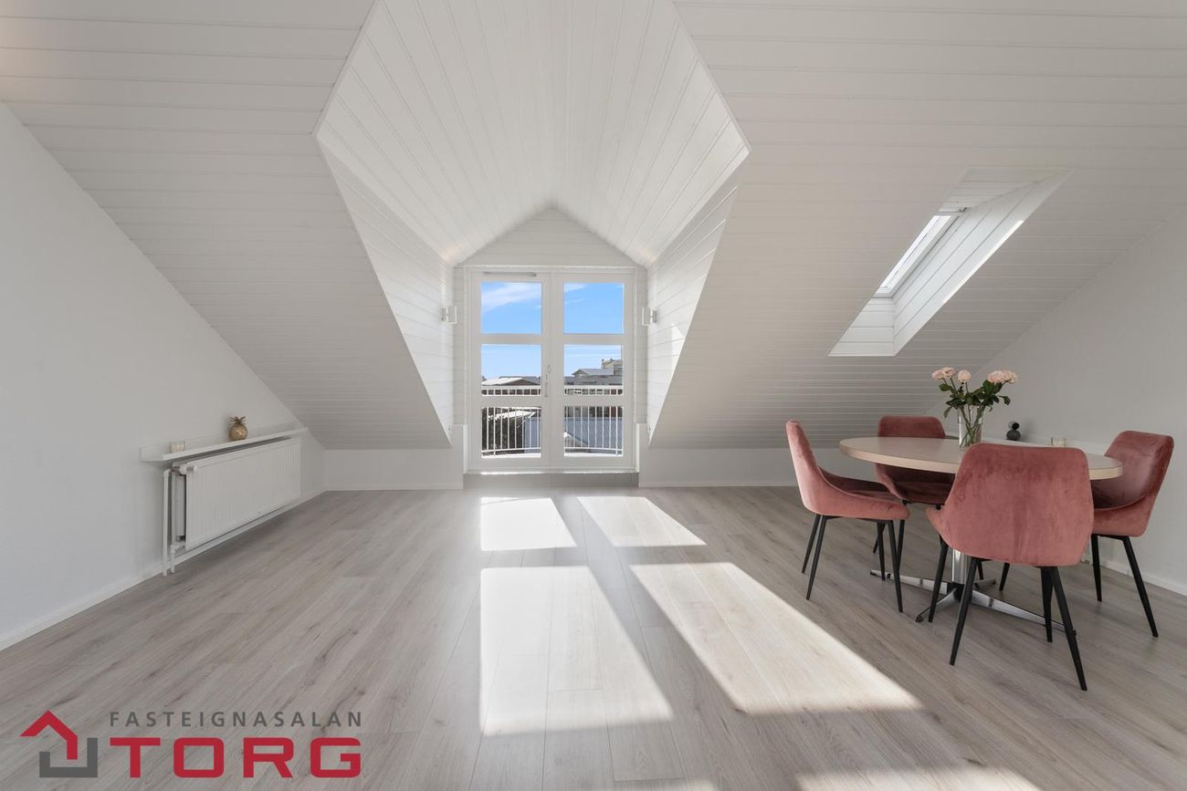 Hringbraut 119, 101 Reykjavík