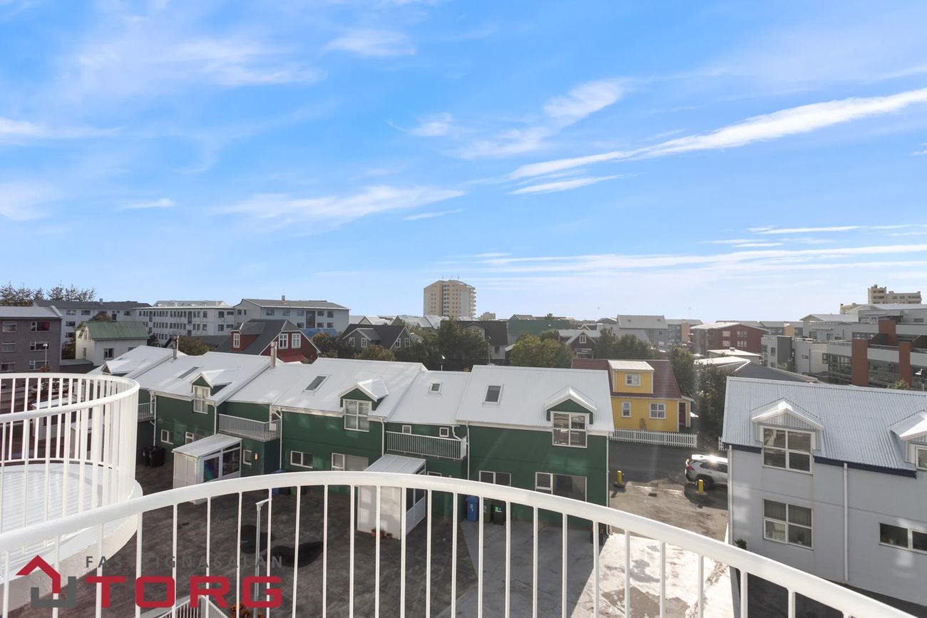 Hringbraut 119, 101 Reykjavík