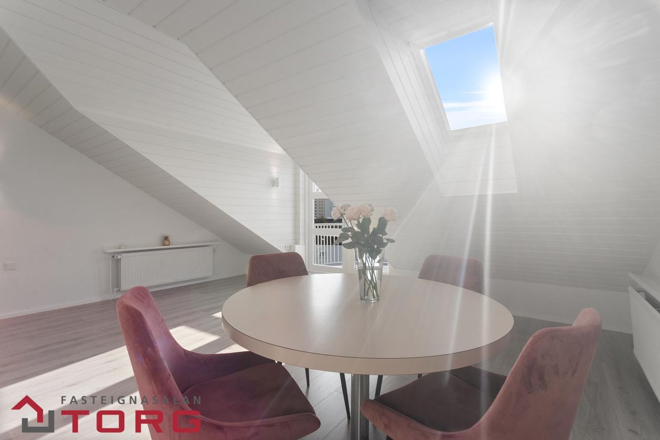 Hringbraut 119, 101 Reykjavík