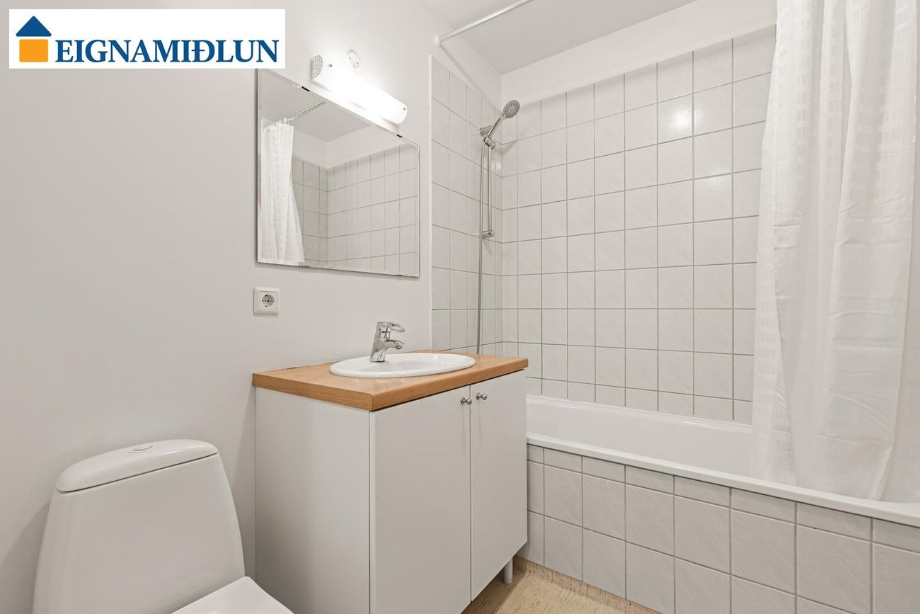 Laufrimi 24, 112 Reykjavík