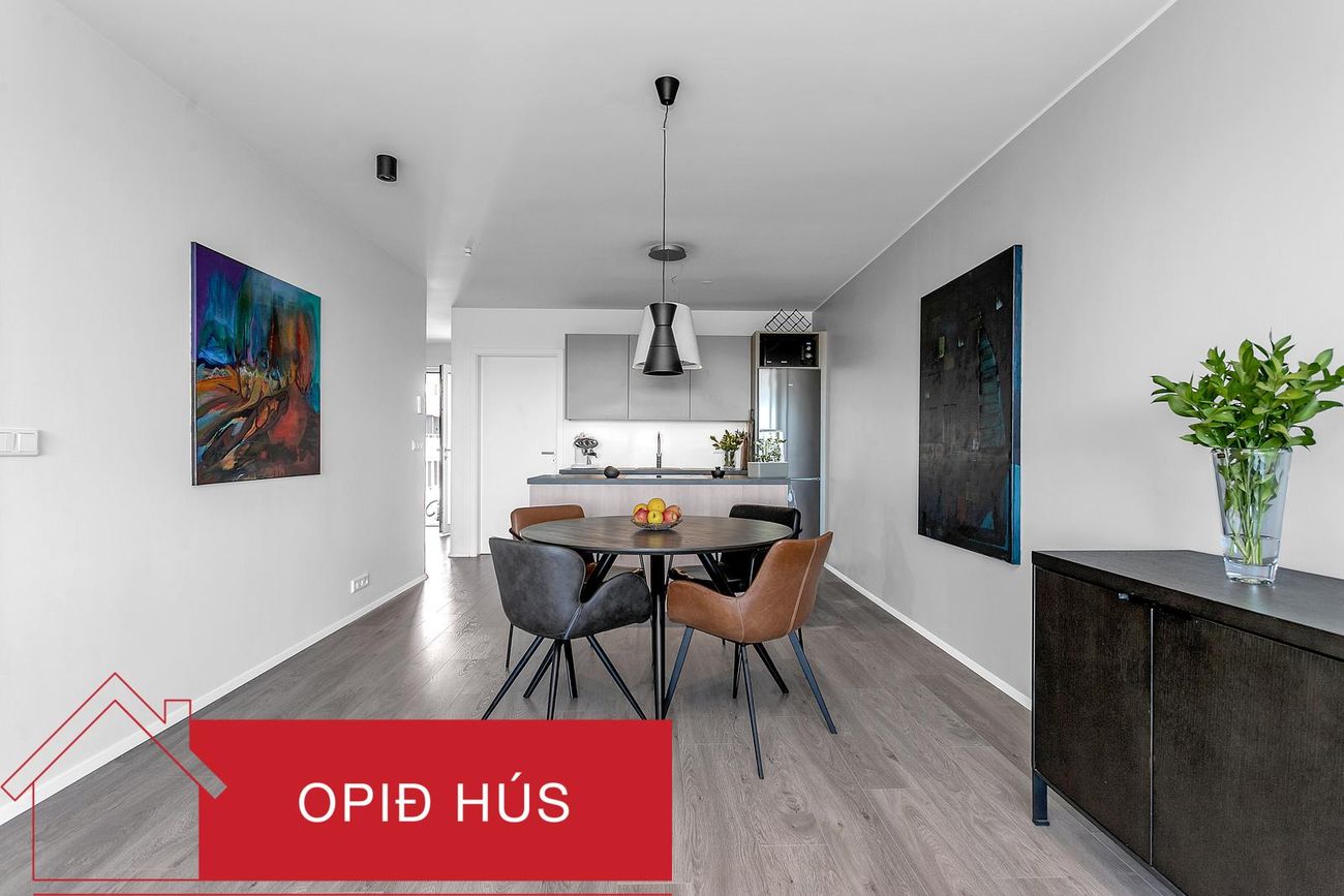 Smyrilshlíð 2, 102 Reykjavík