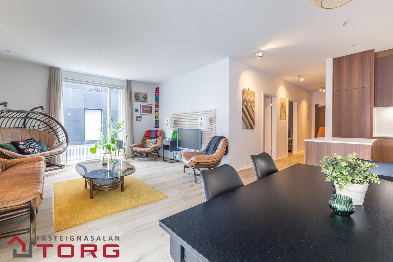Hallgerðargata 19, 105 Reykjavík