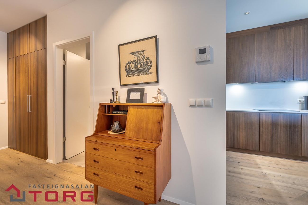 Hallgerðargata 19, 105 Reykjavík
