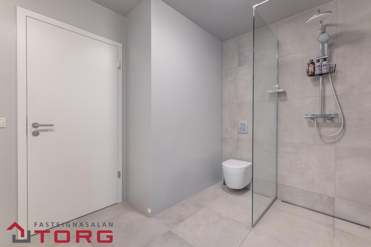 Hallgerðargata 19, 105 Reykjavík